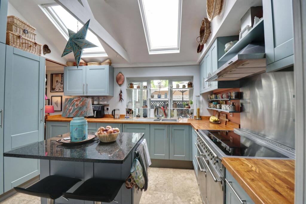 Additional image 2 of Hertfordshire, SAWBRIDGEWORTH, CM21