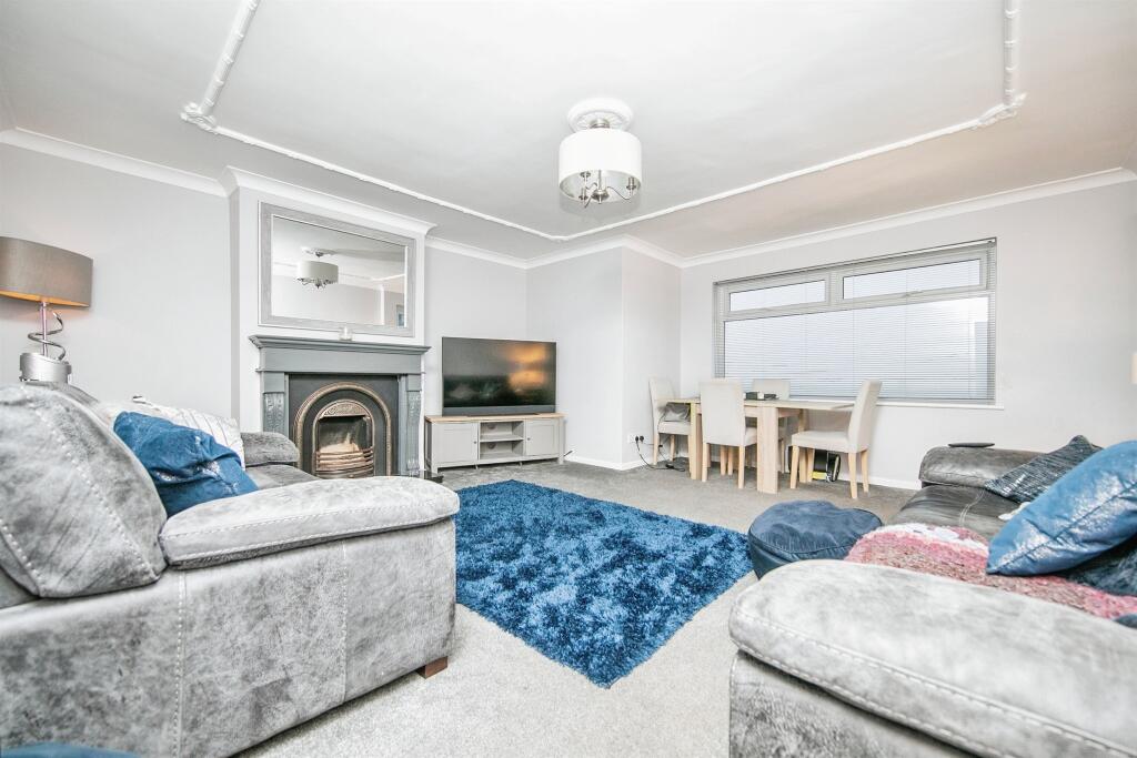 Additional image 4 of Kings Parade, Holland-On-Sea, Clacton-On-Sea