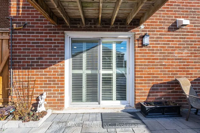 Additional image 25 of 14 Capstan Crt