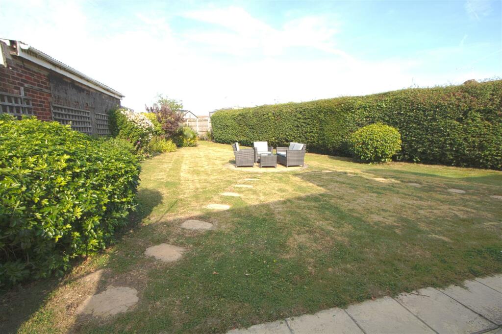 Additional image 19 of Kennel Lane, Billericay