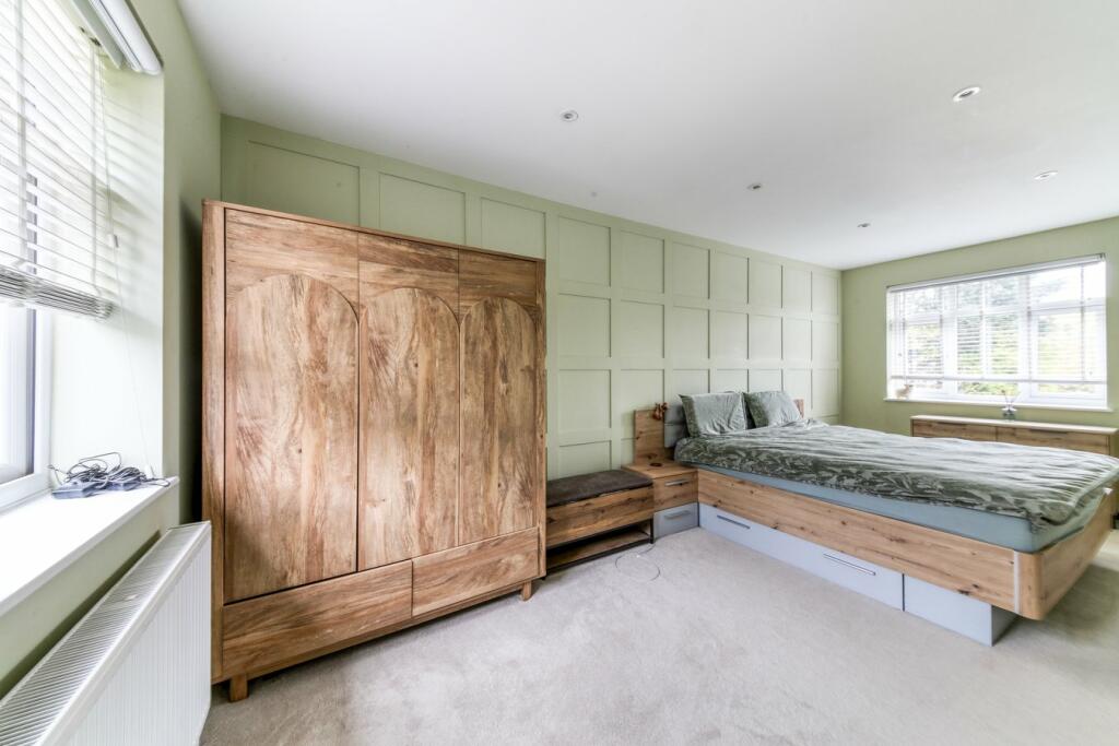 Additional image 10 of Selsdon Park Road, South Croydon, CR2