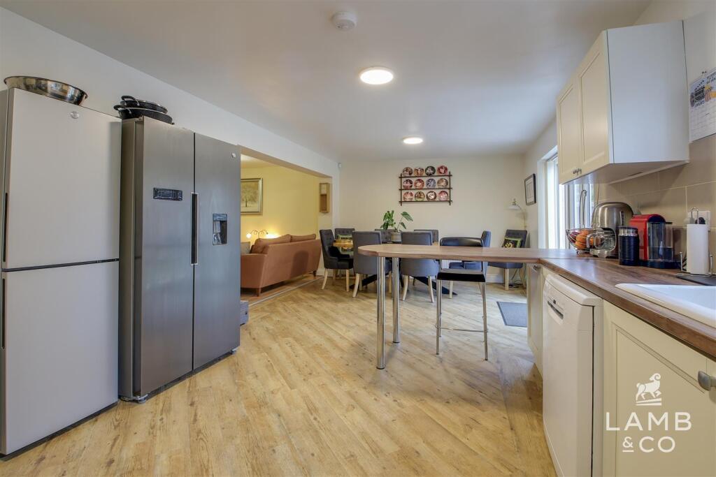 Additional image 6 of Lancaster Gardens West, Clacton-On-Sea