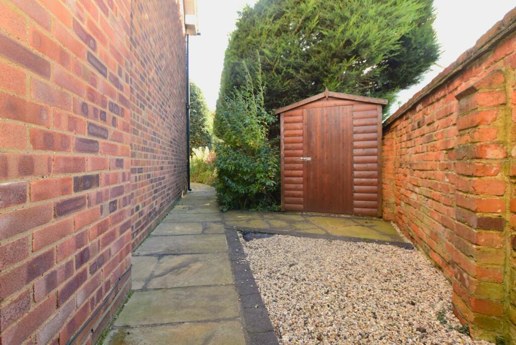 Additional image 16 of Weir Wynd, Billericay, CM12