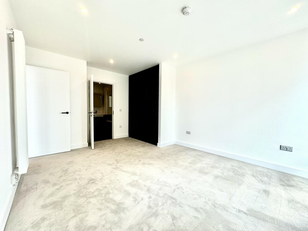 Additional image 10 of 1 Saffron Central Square, CR0