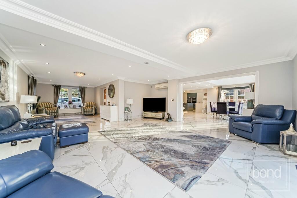 Additional image 21 of Southend Road, Howe Green, Chelmsford, CM2