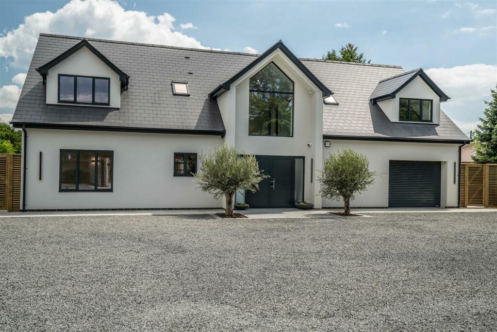 Additional image 64 of Broomhills Chase, Little Burstead, Billericay