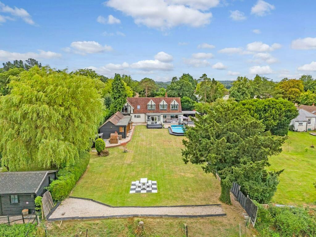 Additional image 42 of Loves Green, Highwood, Chelmsford