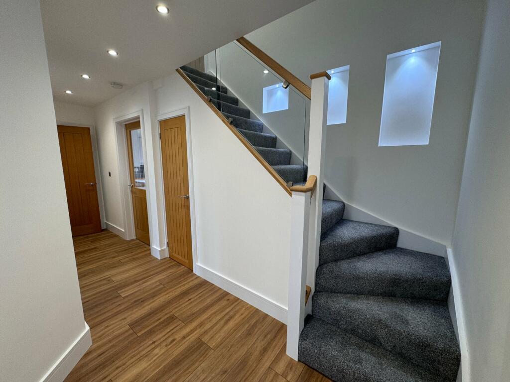 Additional image 15 of Main Road, GREAT HOLLAND, CO13