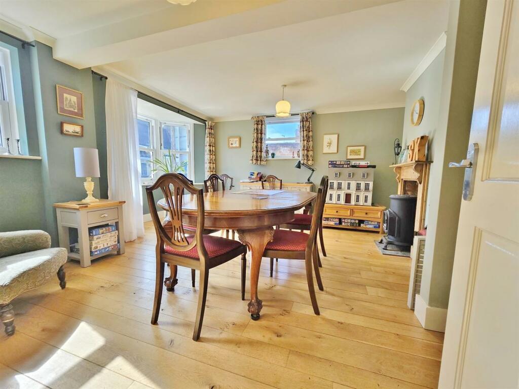 Additional image 5 of High Street, Thorpe-Le-Soken