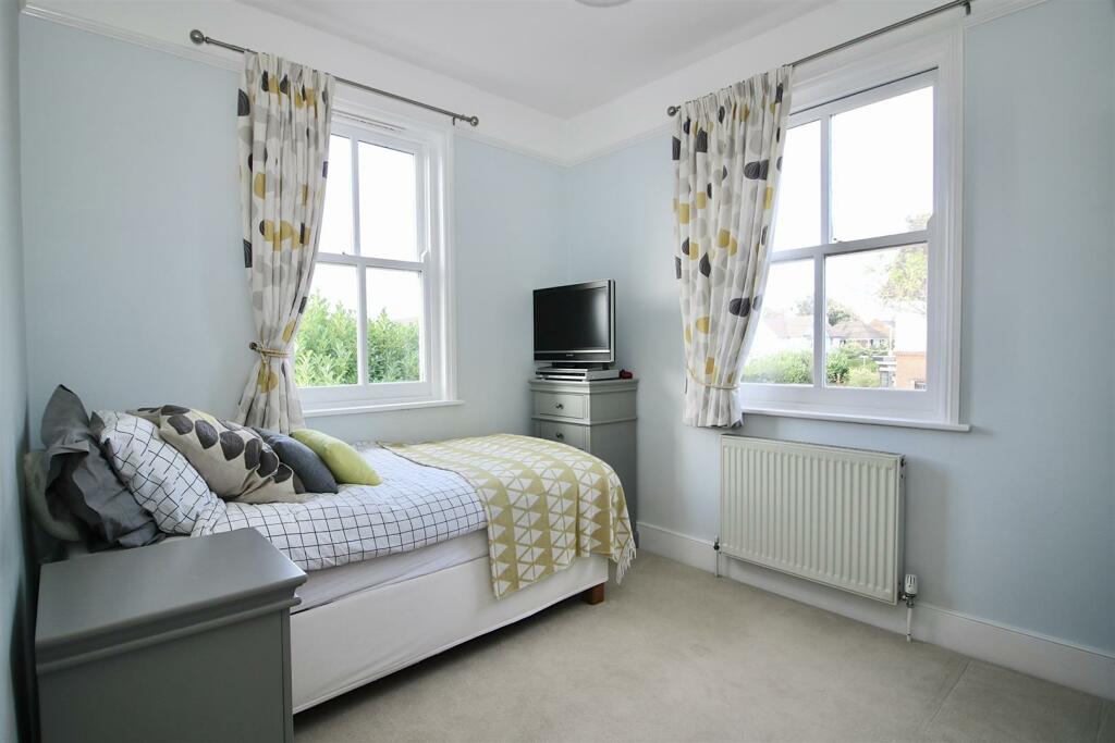 Additional image 18 of Shanklin Avenue, Billericay