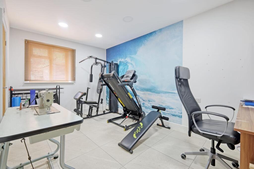 Additional image 15 of Ingrave Road, Brentwood