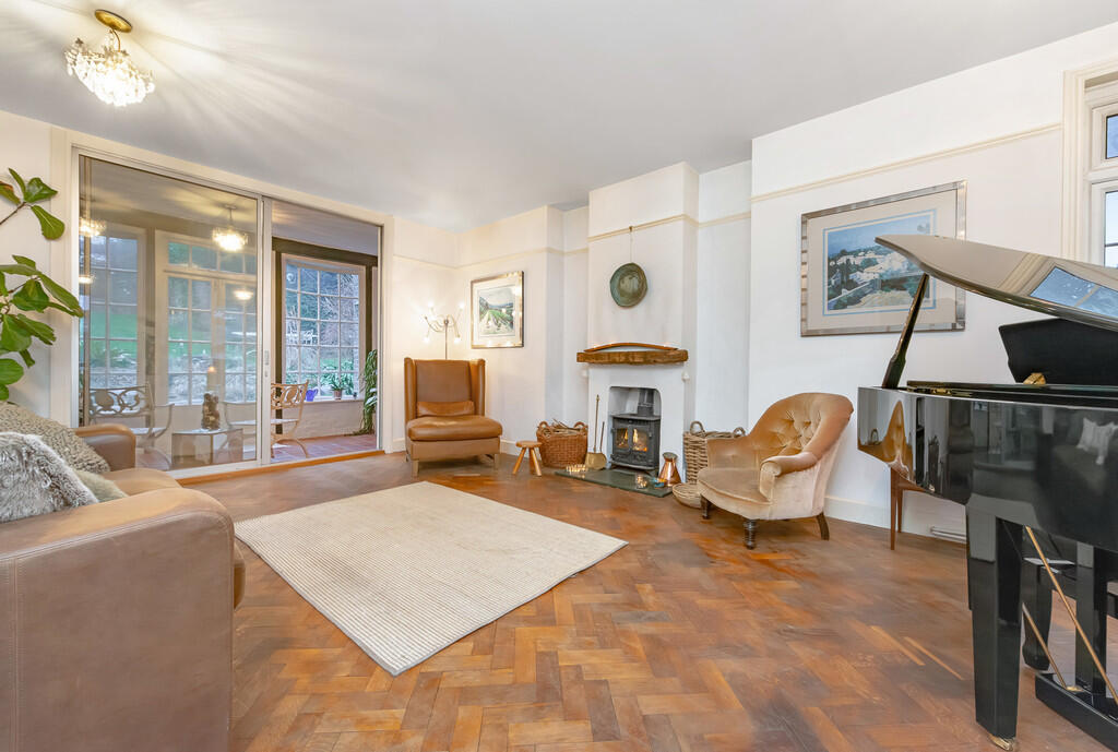 Additional image 2 of Coulson,Surrey