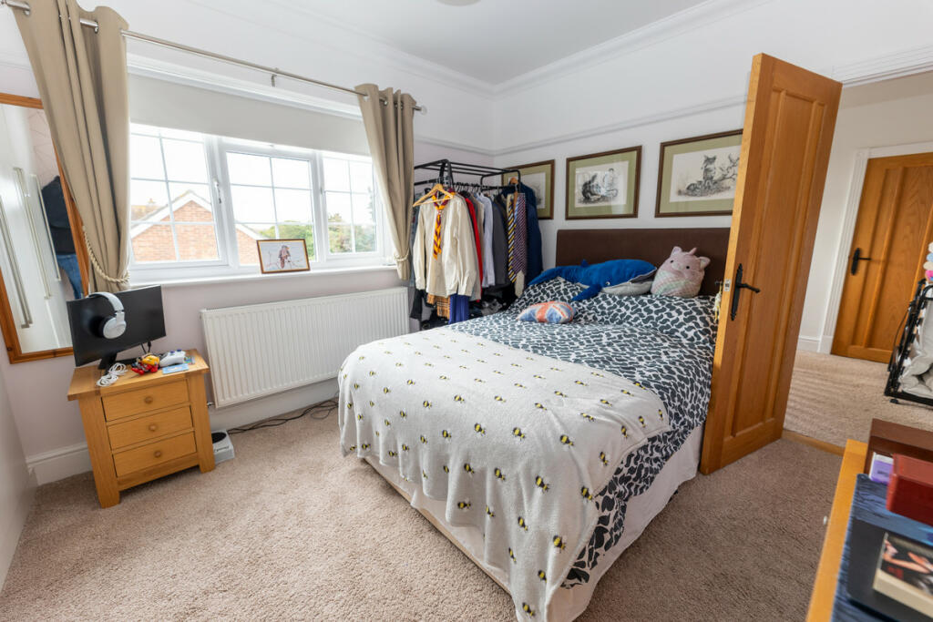 Additional image 10 of Queensway, Clacton-On-Sea, CO15 5