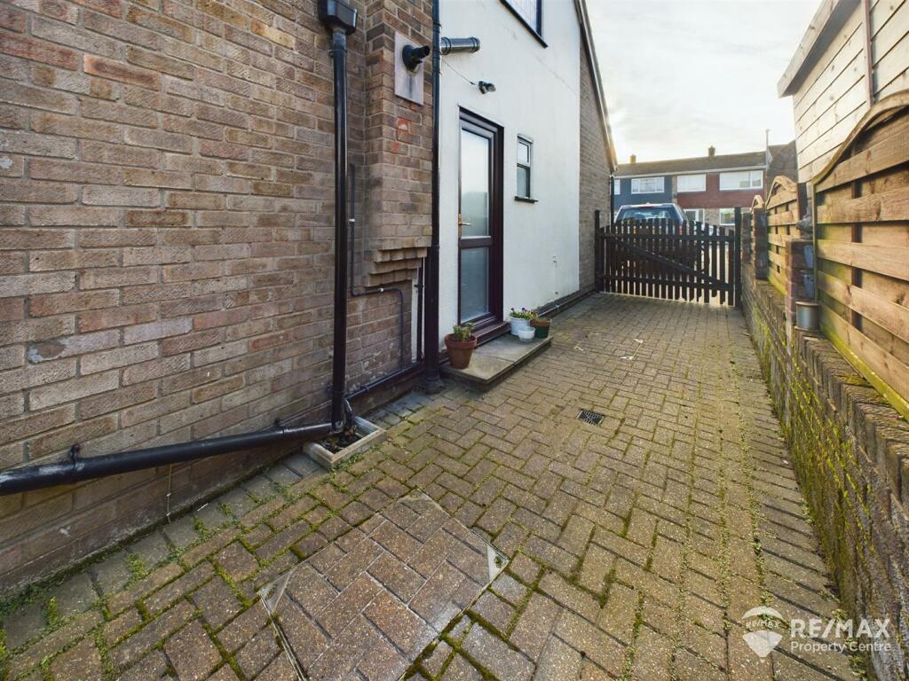 Additional image 21 of Witch Elm, Dovercourt