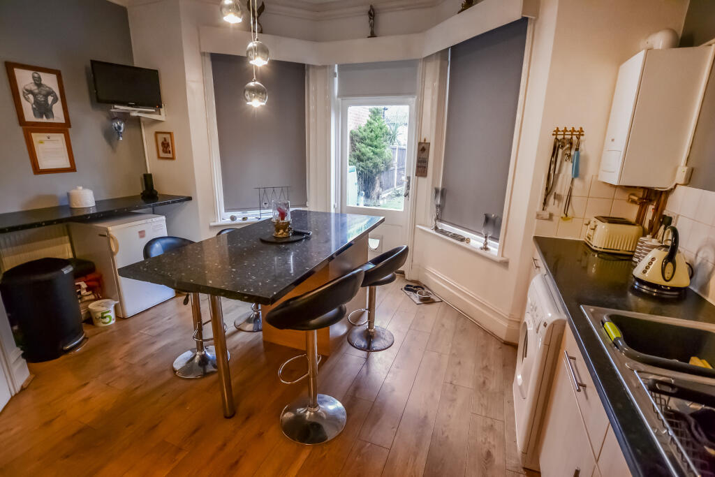 Additional image 5 of Skelmersdale Road, Clacton-On-Sea, Essex, CO15