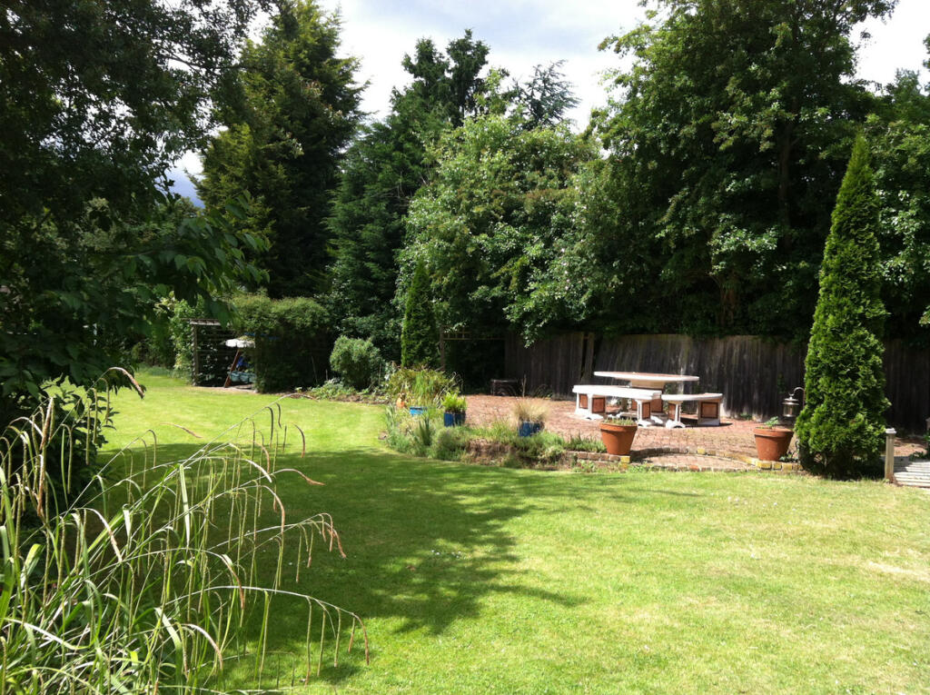 Additional image 37 of Rectory Road, Billericay, CM12