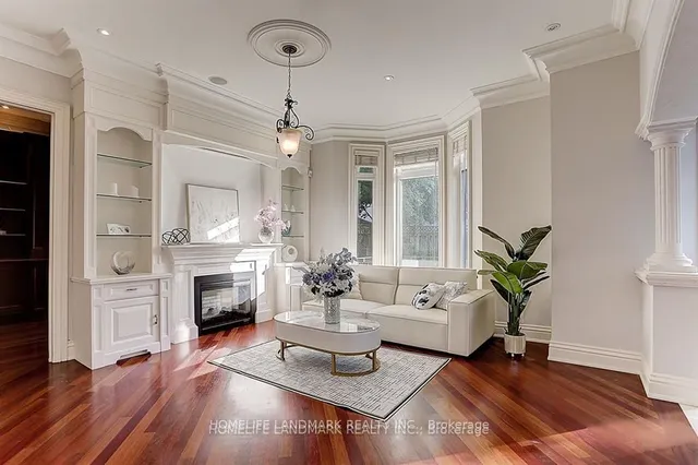 Additional image 12 of 34 Moccasin Tr