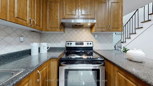 Additional image 13 of 16 Chad Cres