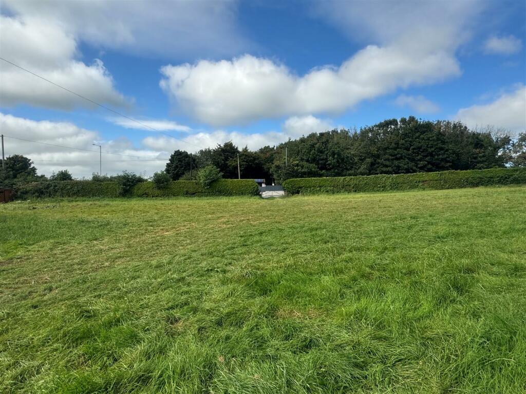 Additional image 25 of St. Asaph Road, Lloc