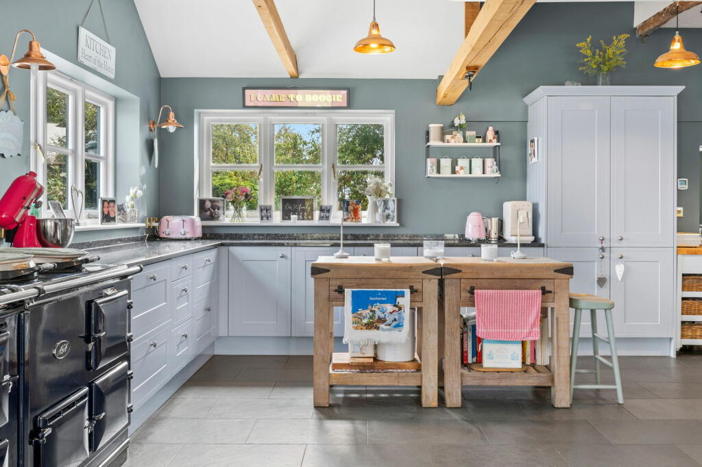 Additional image 10 of Brook End Road South, Chelmsford