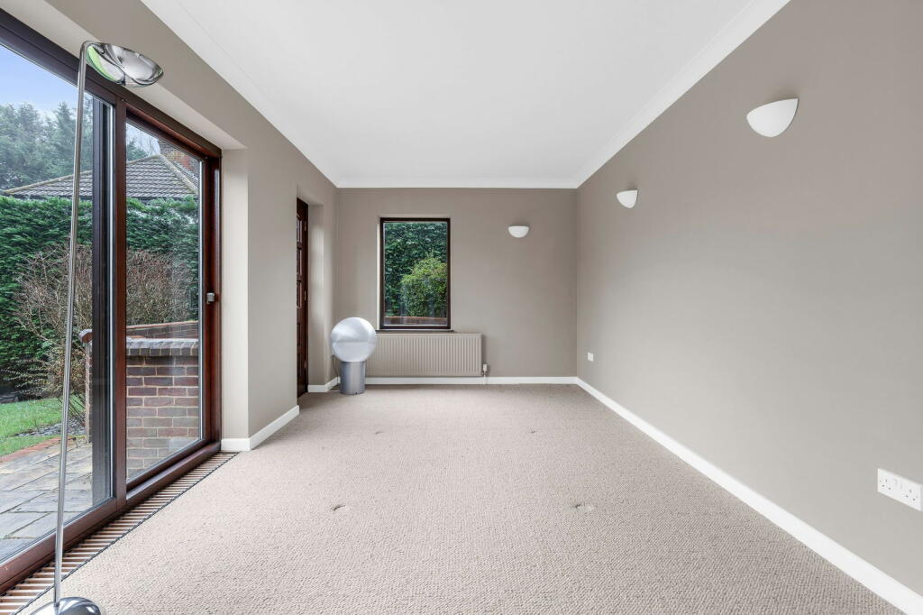 Additional image 11 of Fryerning Lane, Ingatestone, CM4 0GF