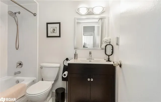 Additional image 17 of 551 The West Mall Unit 709