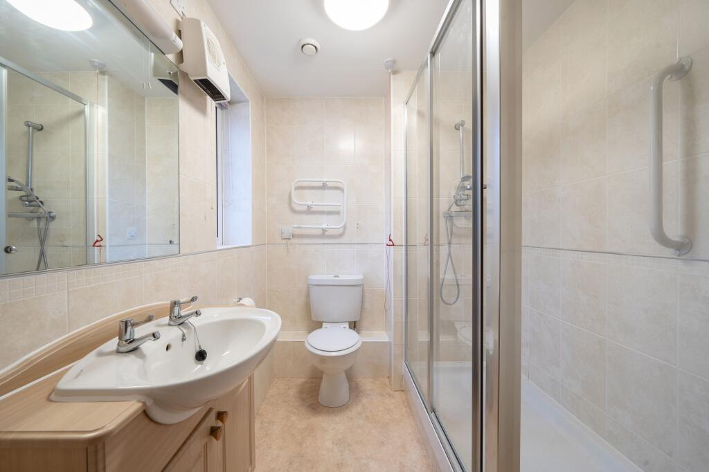 Additional image 4 of Limpsfield Road, Warlingham, CR6