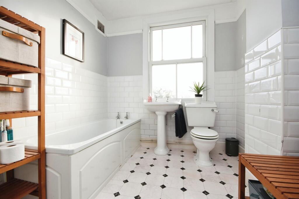 Additional image 10 of Wood Street, Chelmsford