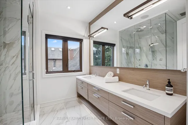 Additional image 19 of 137 Ranleigh Ave