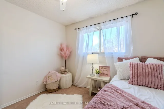 Additional image 31 of 11 Golders Green Ave