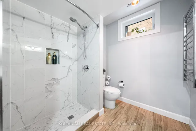 Additional image 16 of 12 Marisa Crt