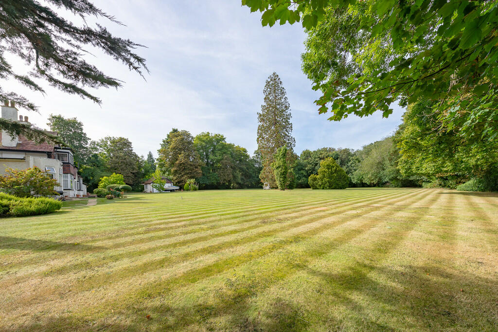 Additional image 23 of Webb Estate, Purley, Surrey
