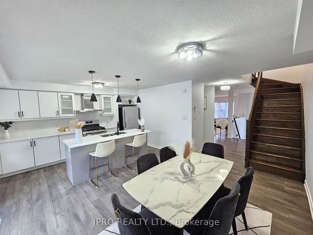 Additional image 11 of 128 Crafter Cres