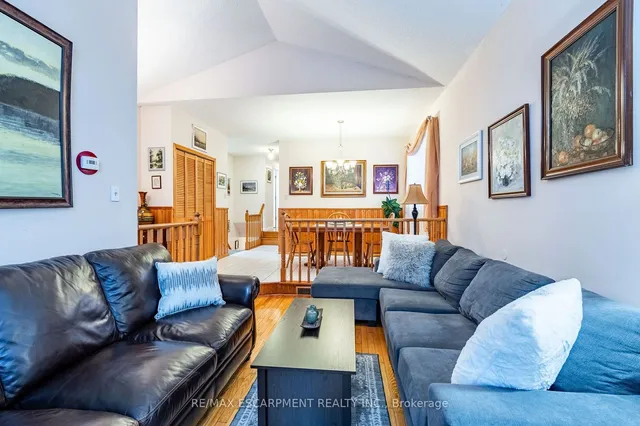 Additional image 5 of 2154 CLIPPER Cres