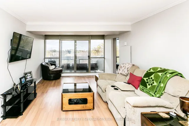 Additional image 5 of 5080 Pinedale Ave Unit 403