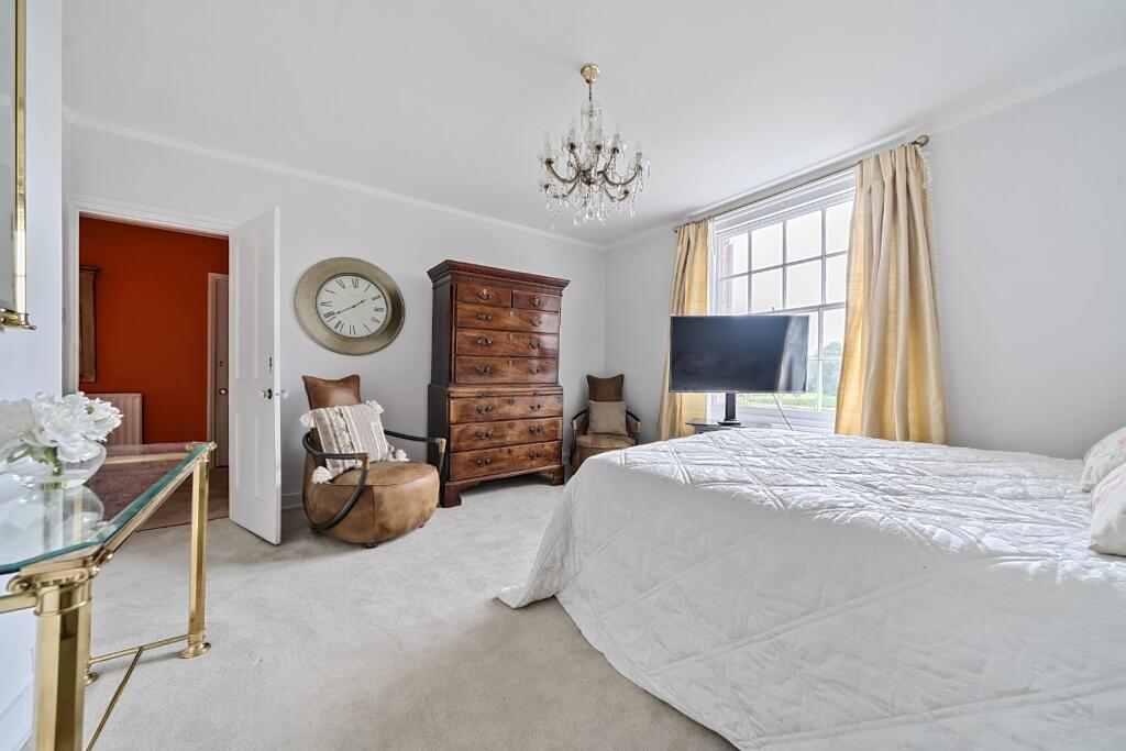 Additional image 18 of Knightrider Street, Sandwich