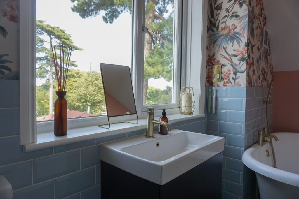 Additional image 14 of Plough Lane, Purley, CR8