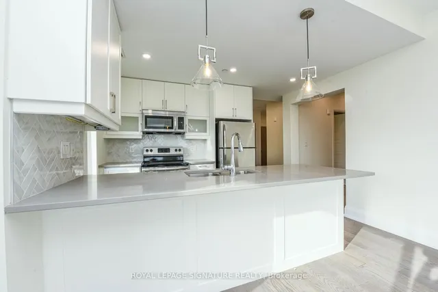 Additional image 17 of 3028 Creekshore Common Unit 211