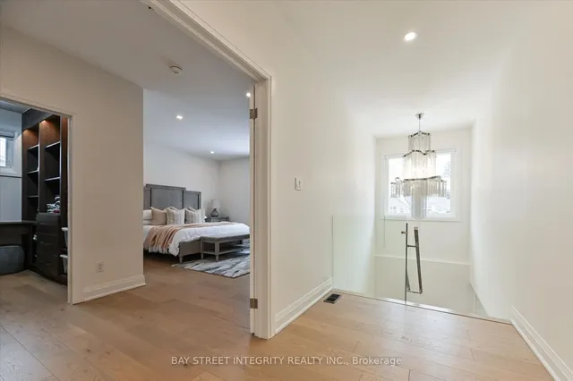 Additional image 20 of 1306 Amber Cres