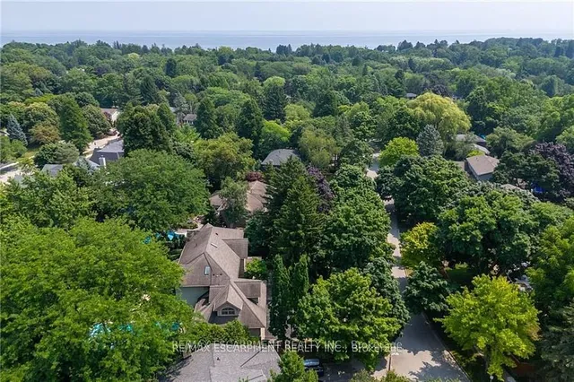 Additional image 40 of 247 Colchester Dr