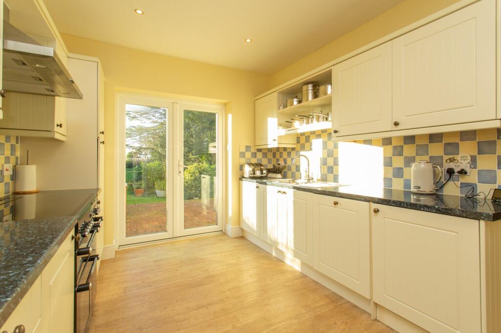 Additional image 7 of Dover Road, Guston, CT15