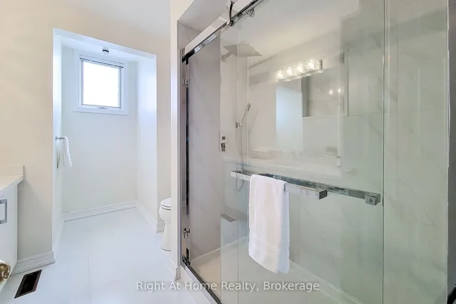 Additional image 33 of 85 Meadowlands Blvd