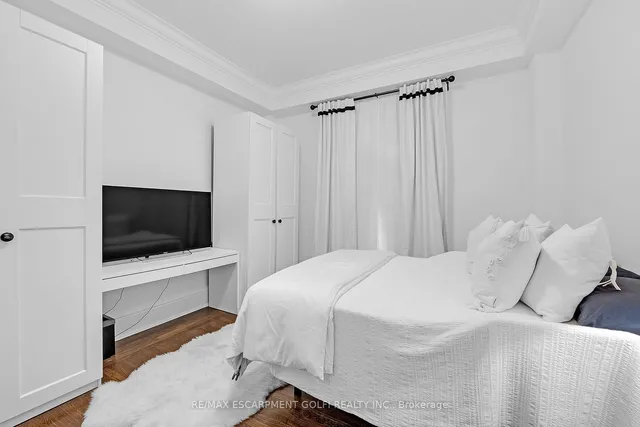 Additional image 28 of 86 Herkimer St Unit 13