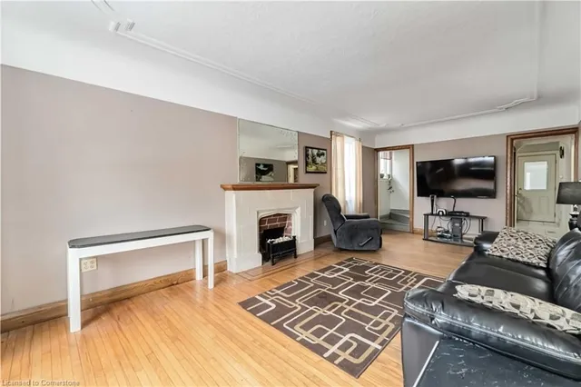 Additional image 3 of 14 Huxley Ave