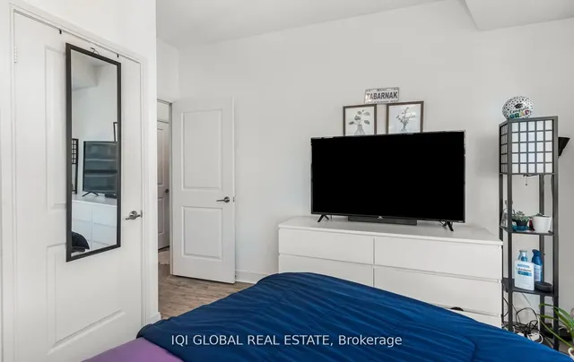 Additional image 30 of 70 Absolute Ave Unit 2410