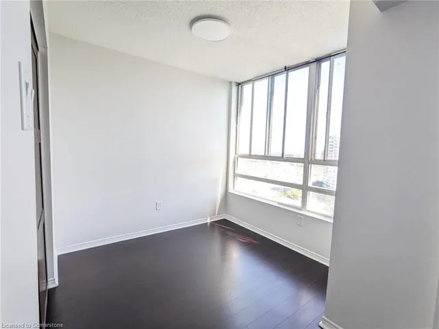 Additional image 21 of 50 Kingsbridge Garden Cir Unit 1807