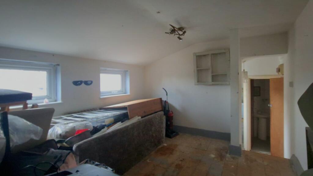 Additional image 7 of Flat 3, 76 Chatham Street, Ramsgate, Kent, CT11 7QB