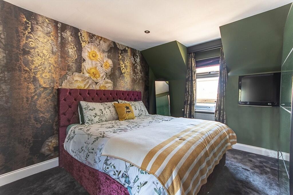 Additional image 7 of Chain Free - Edge of Village. Worth, Deal CT14