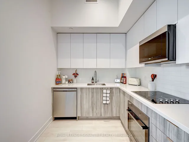 Additional image 28 of 297 Oak Walk Dr Unit 318