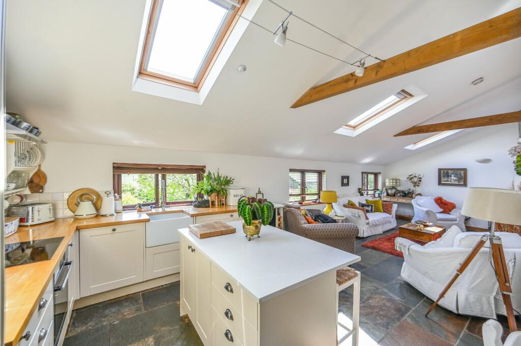 Additional image 25 of Pilgrims Cottages, Roman Road, West Studdal, Kent, CT15